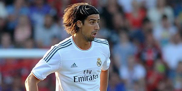 Will Guardiola be able to persuade Khedira to join Bayern Munich? 