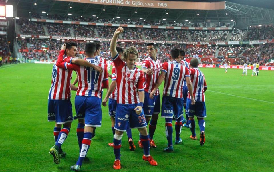 Will Sporting de Gijón be able to claw a place in La Liga next season?