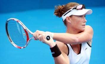 Local girl Samantha Stosur can overpower Ana Ivanovic at day 5 in Australian Open 2014