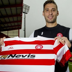 Accies looking to samba star DAcol to light up relegation dogfight