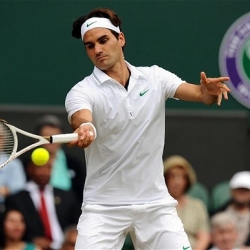 Roger Federer is the favorite in this match