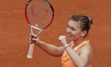 Simona Halep at Roland Garros 2014